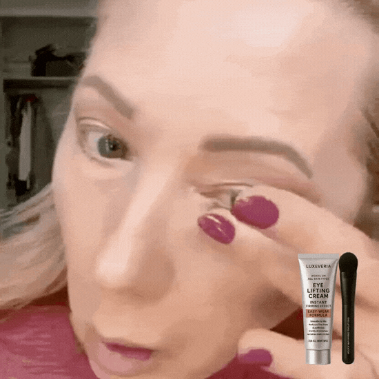 🔥Hot Sale 50% OFF🔥Luxevéria Foundation | Visibly smooths wrinkles in just 2 minutes – radiant skin that lasts all day!