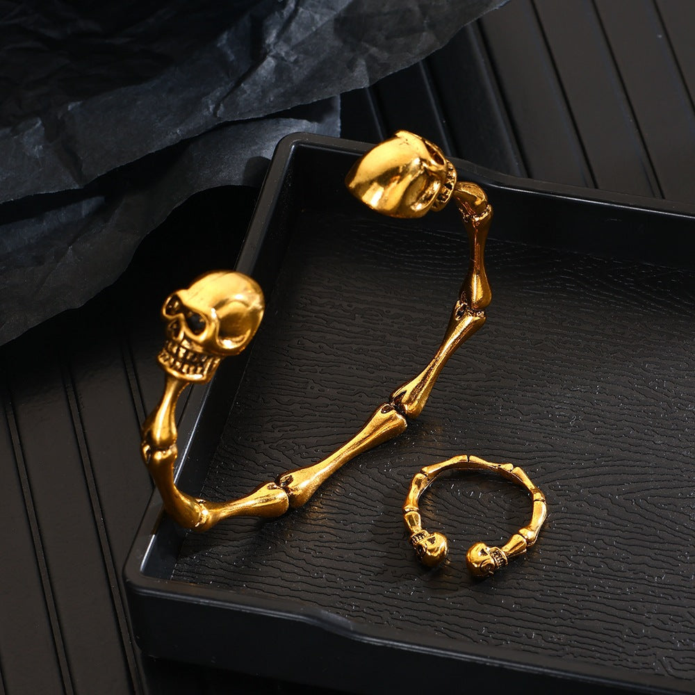 🔥Hot Sale 50% OFF🔥Retro Exaggerated Skull Bone Alloy Open Bracelet