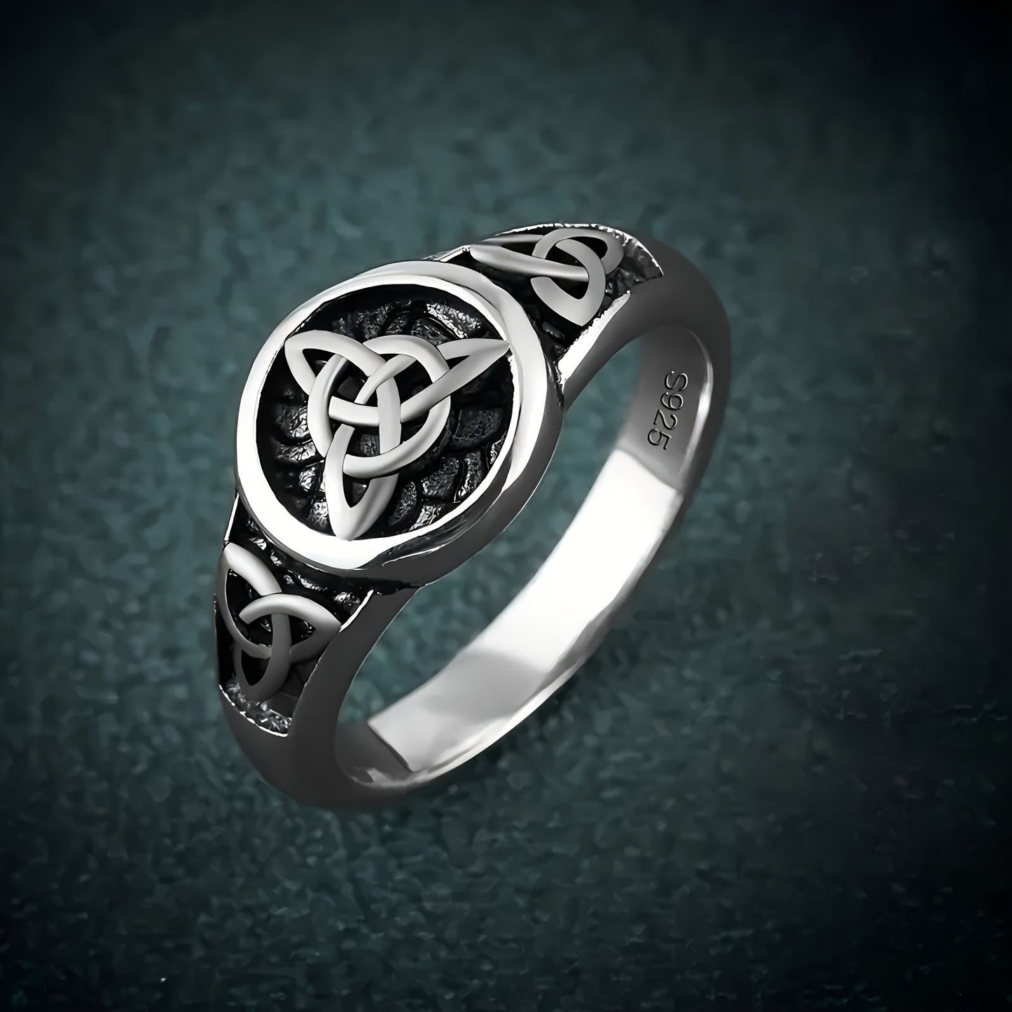 🔥Hot Sale 🔥Vintage Thai Silver Celtic Knot Trinity Talisman With Diamond Set Ring