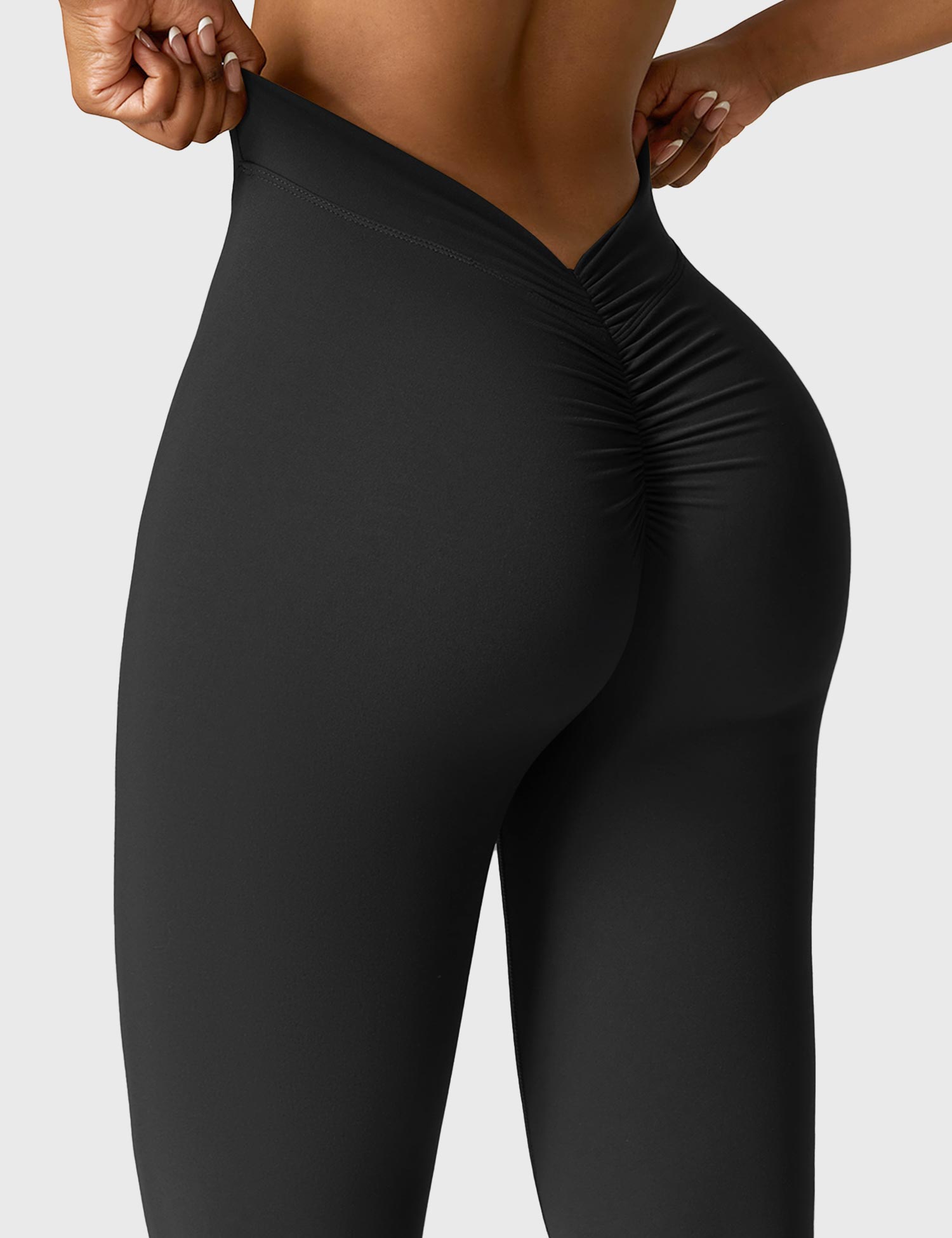 V-Back Flare Leggings