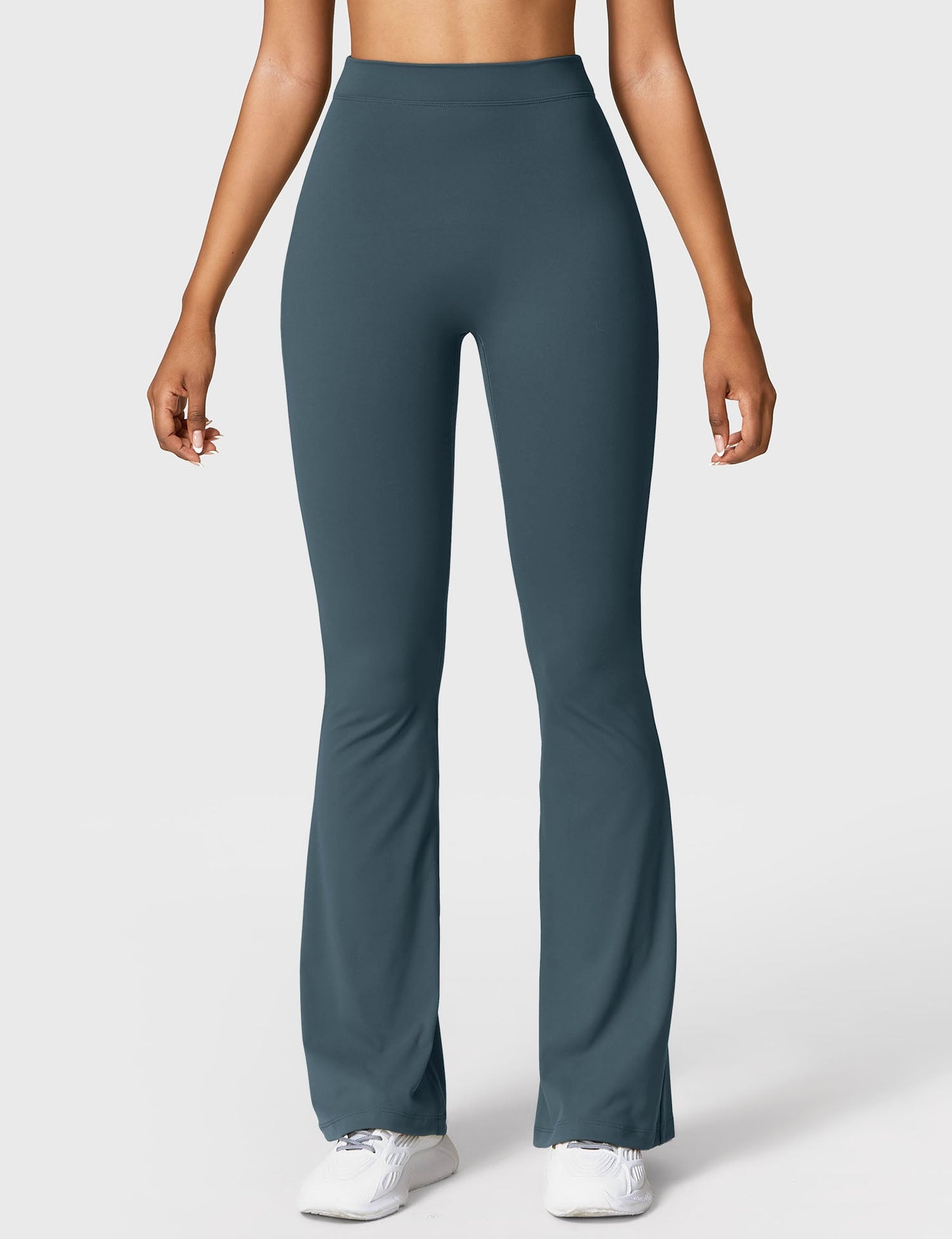 V-Back Flare Leggings