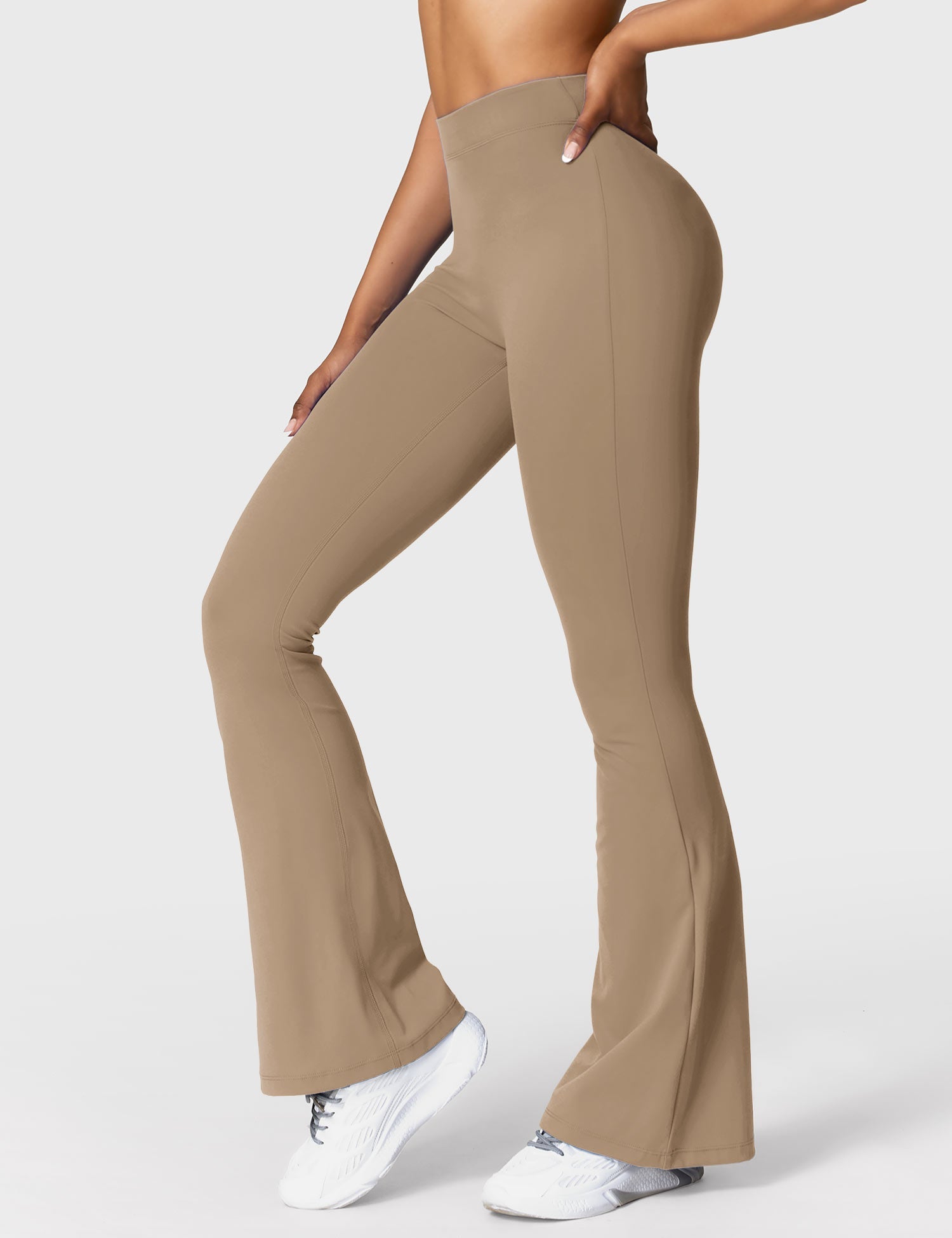 V-Back Flare Leggings