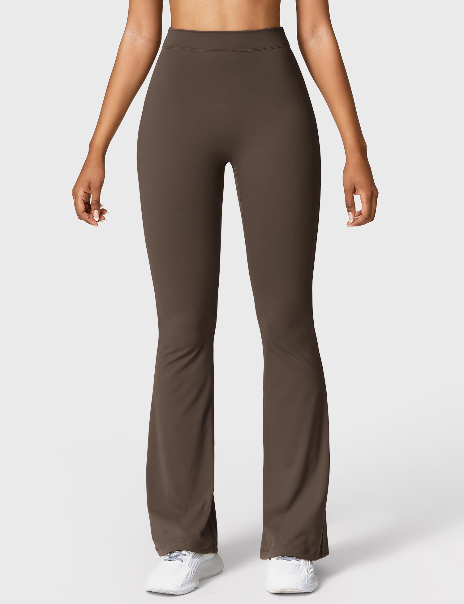 V-Back Flare Leggings