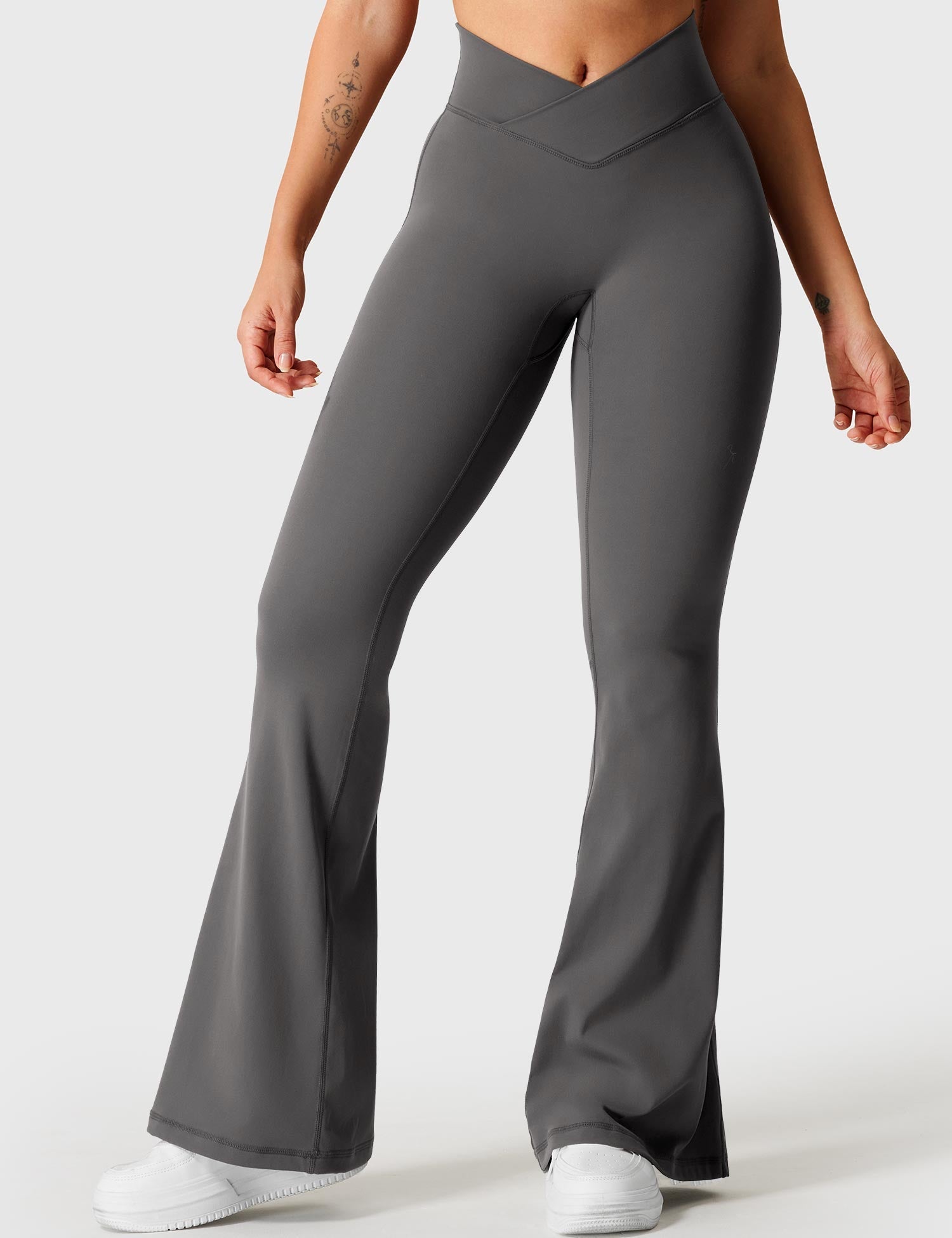 V-Waistband Flare Leggings