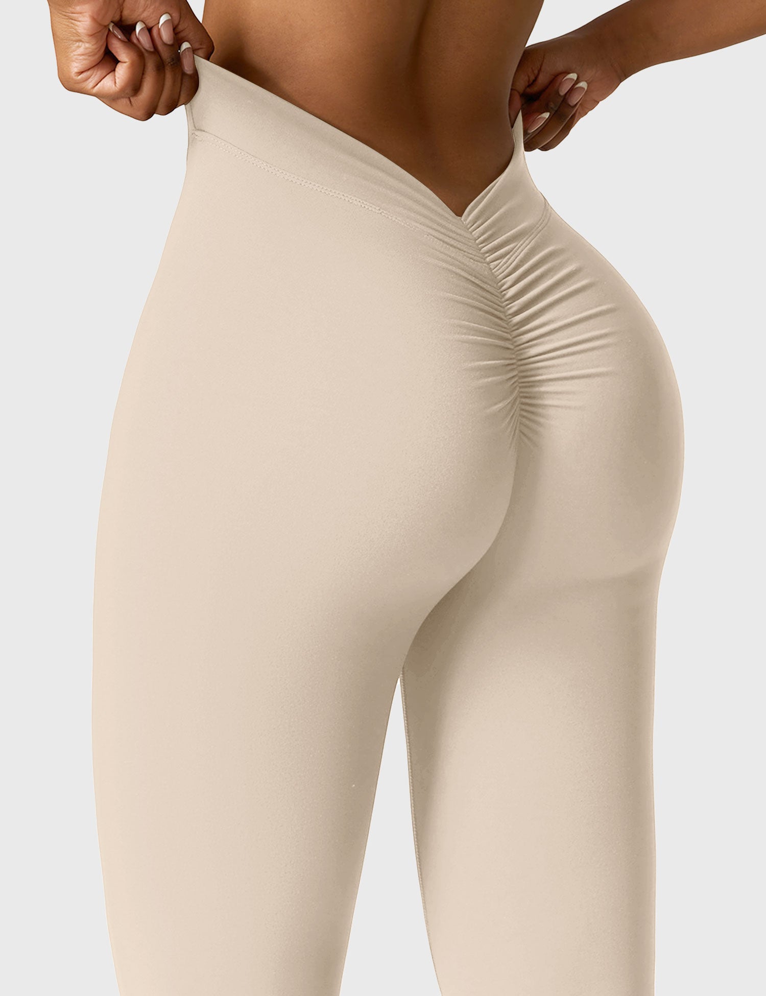 V-Back Flare Leggings