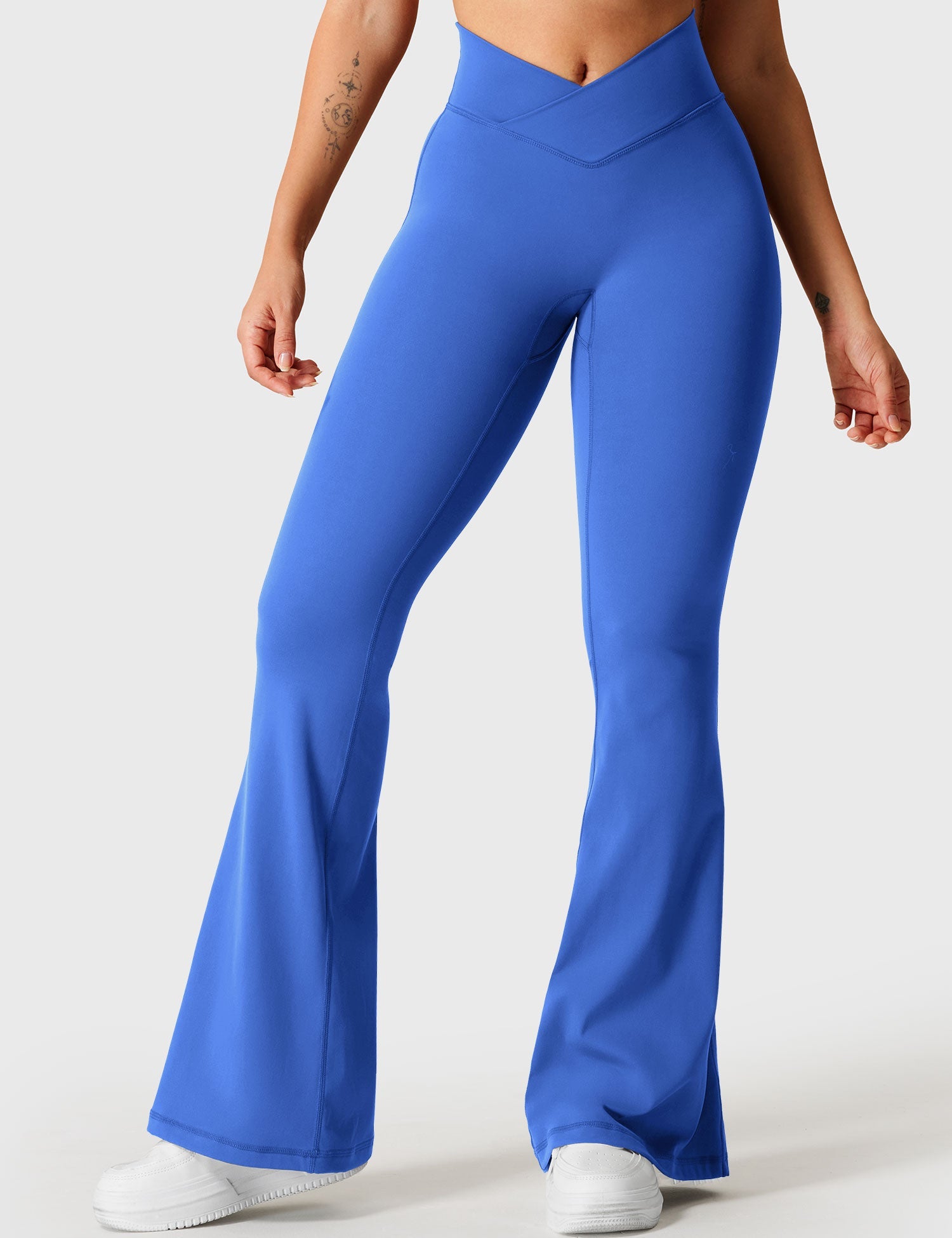 V-Waistband Flare Leggings