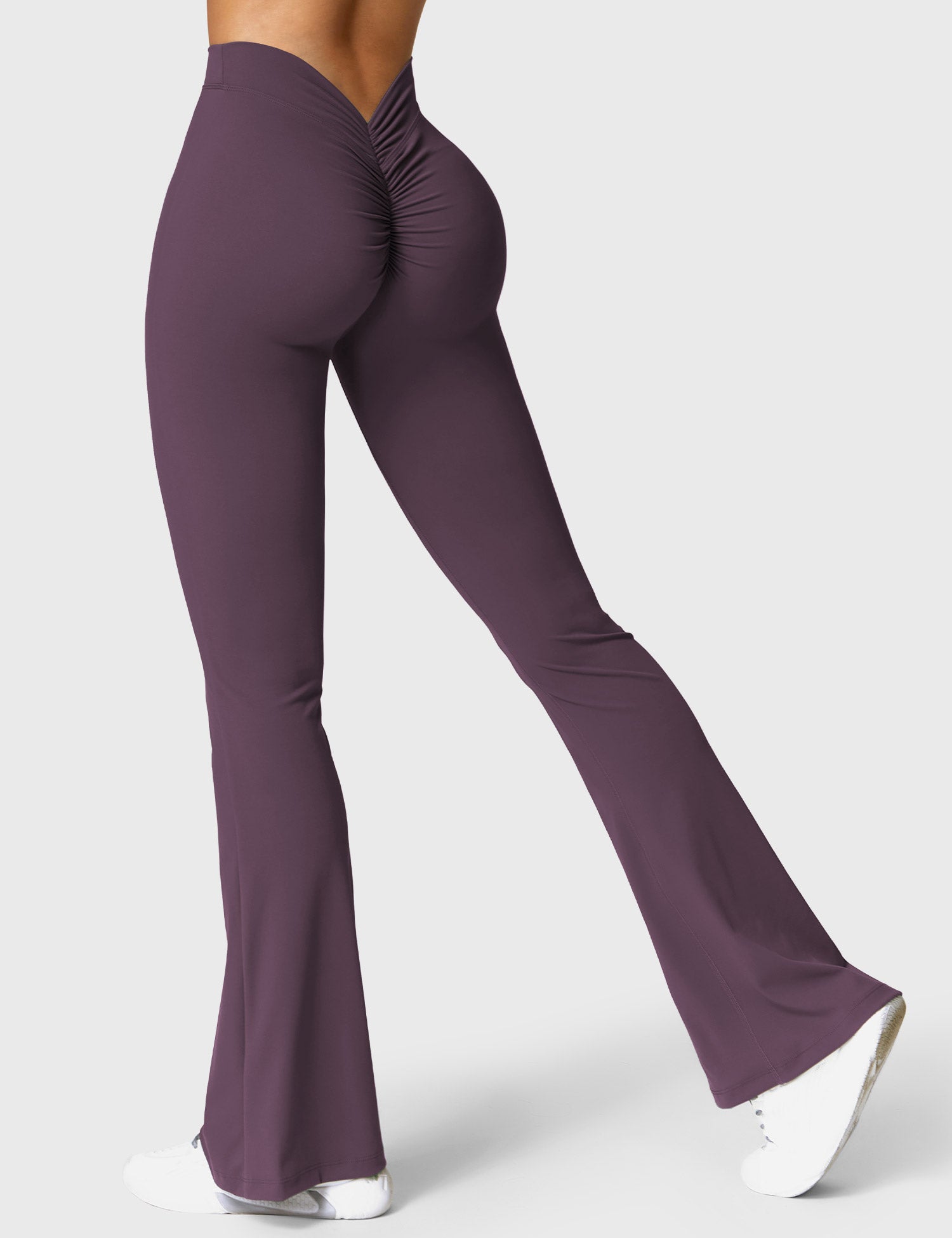 V-Back Flare Leggings