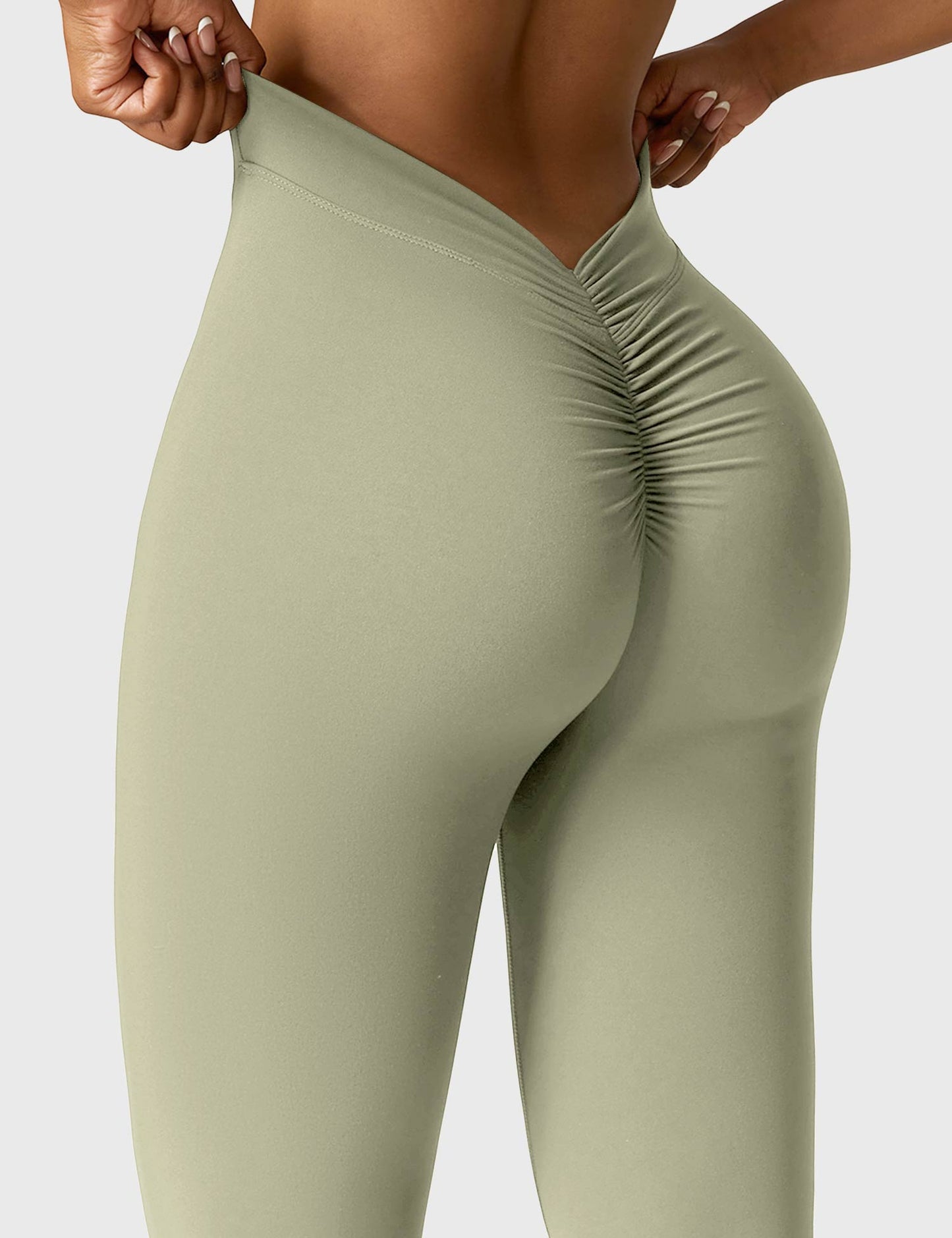 V-Back Flare Leggings