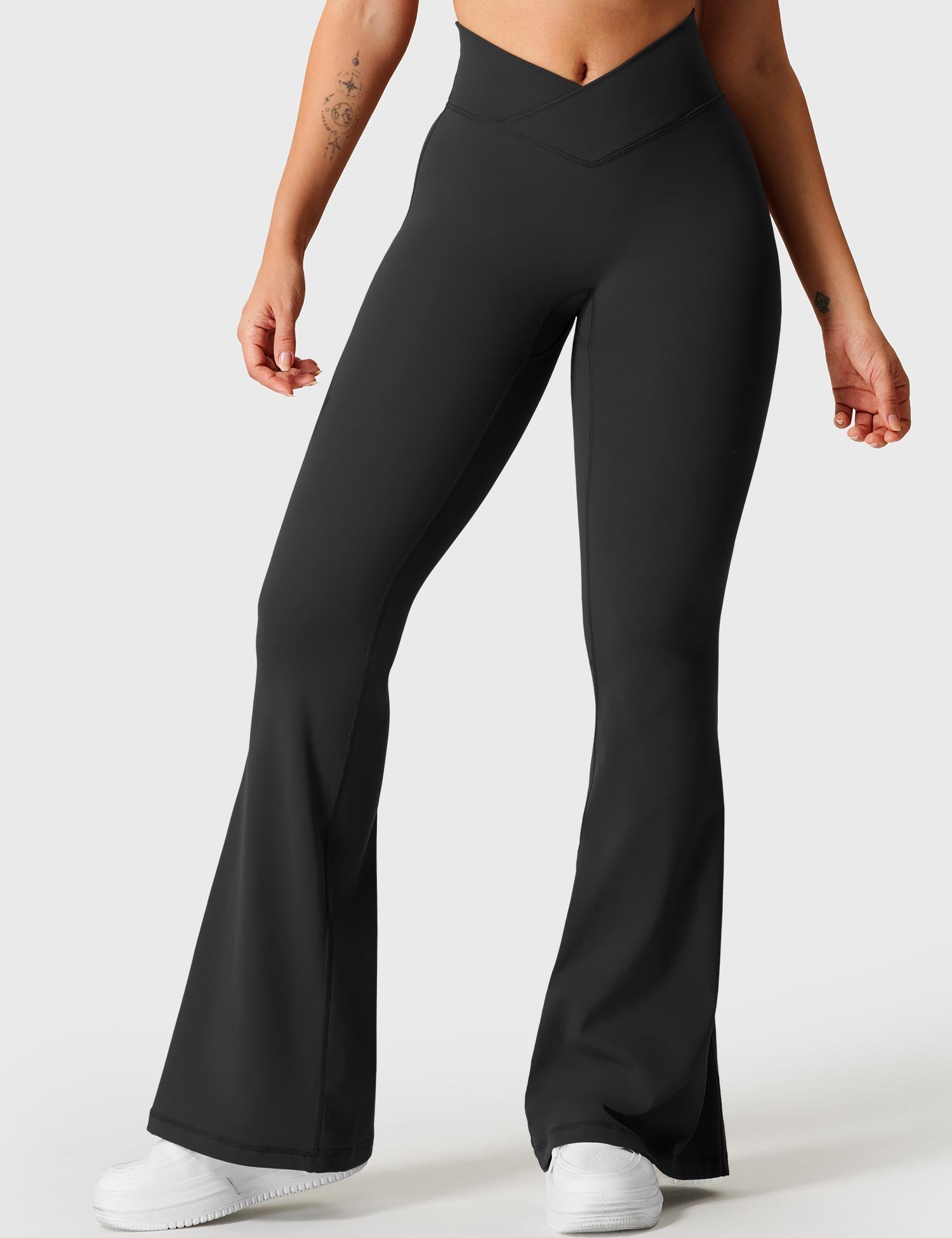 V-Waistband Flare Leggings