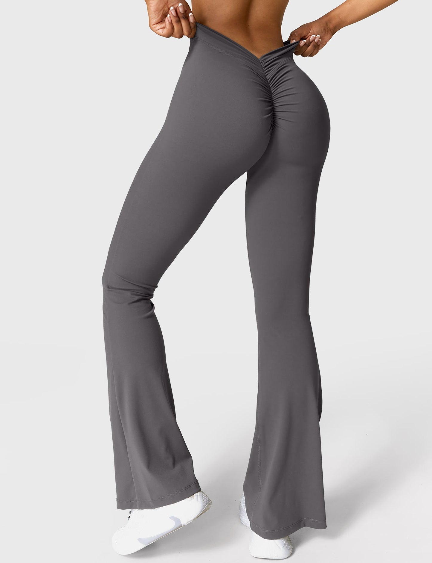V-Back Flare Leggings