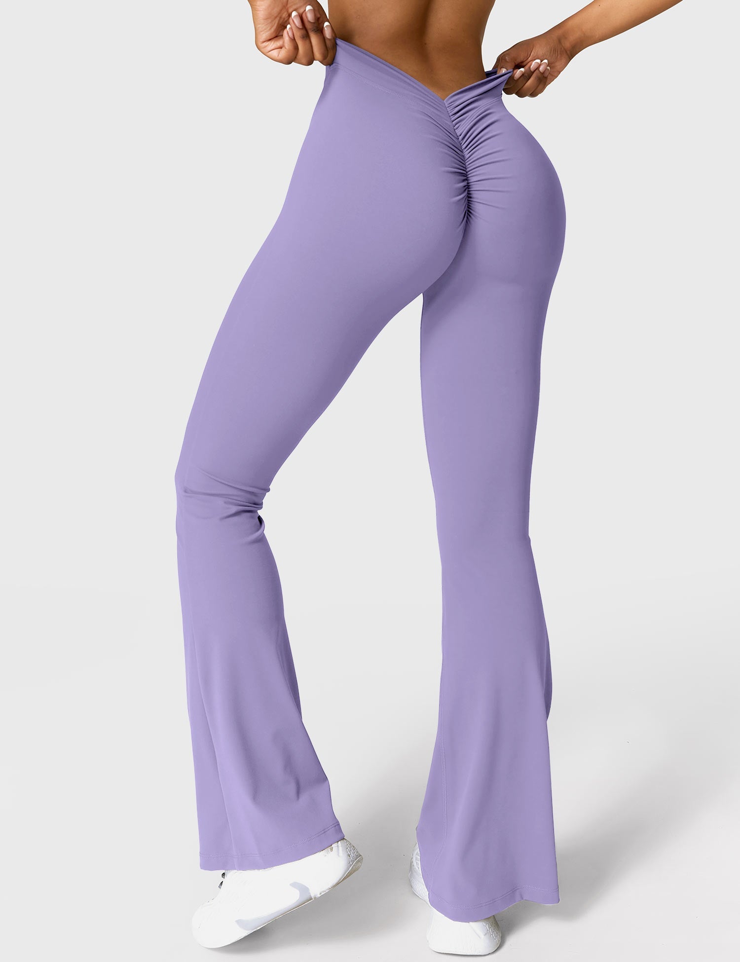 V-Back Flare Leggings
