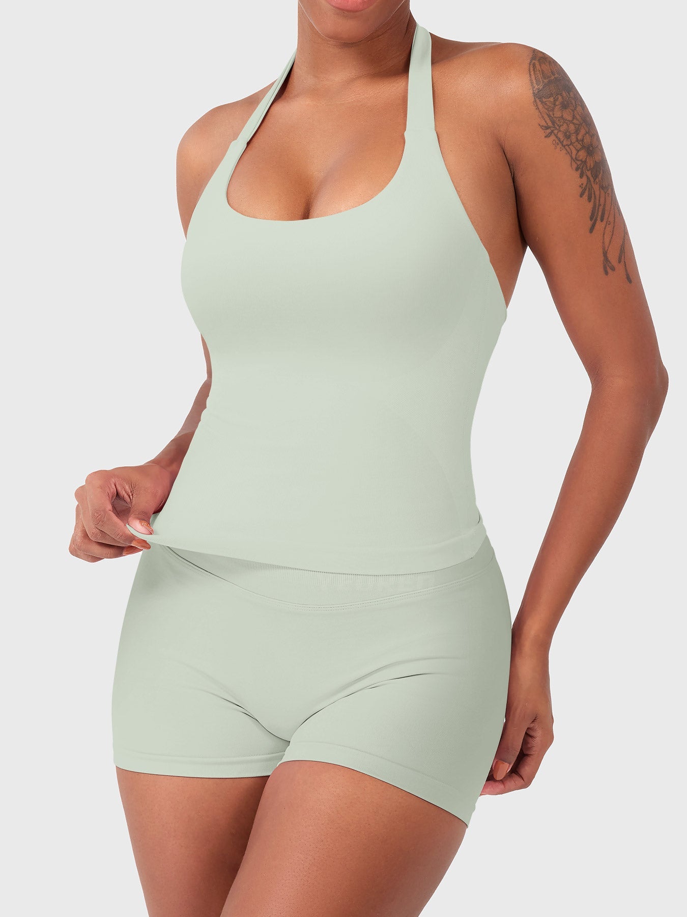 Soft-Touch Halter Tank