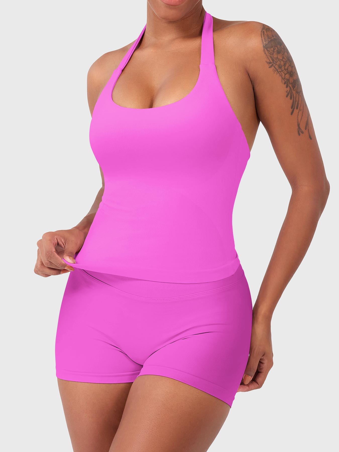Soft-Touch Halter Tank