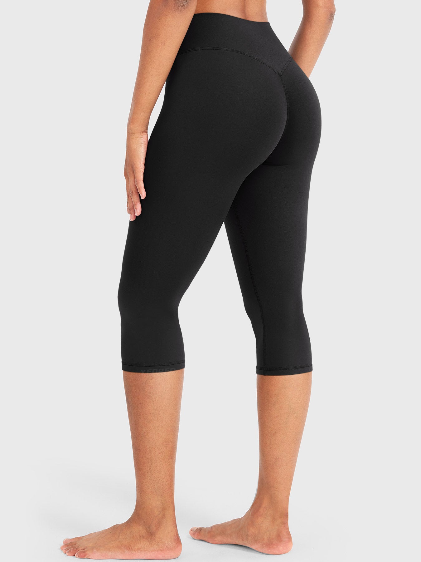 High-Waist Capri Leggings