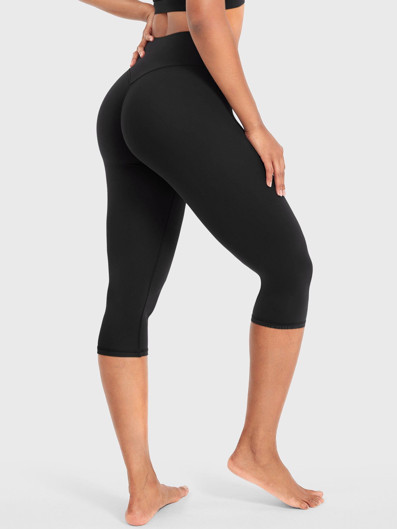 High-Waist Capri Leggings