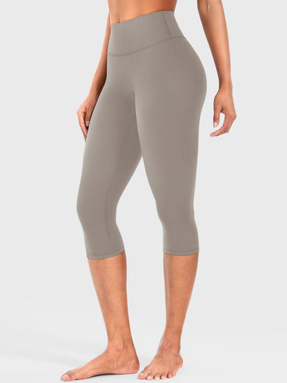 High-Waist Capri Leggings