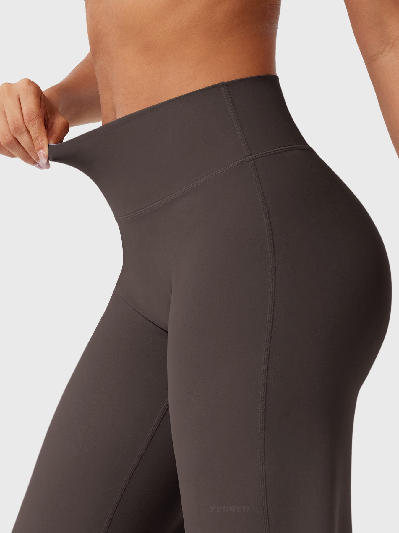 31.5" High-Waist Straight Leg Leggings