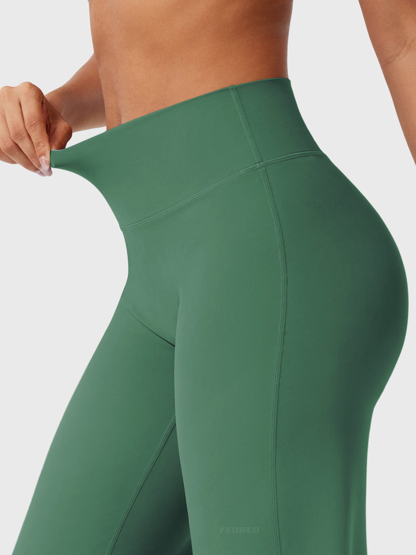 31.5" High-Waist Straight Leg Leggings