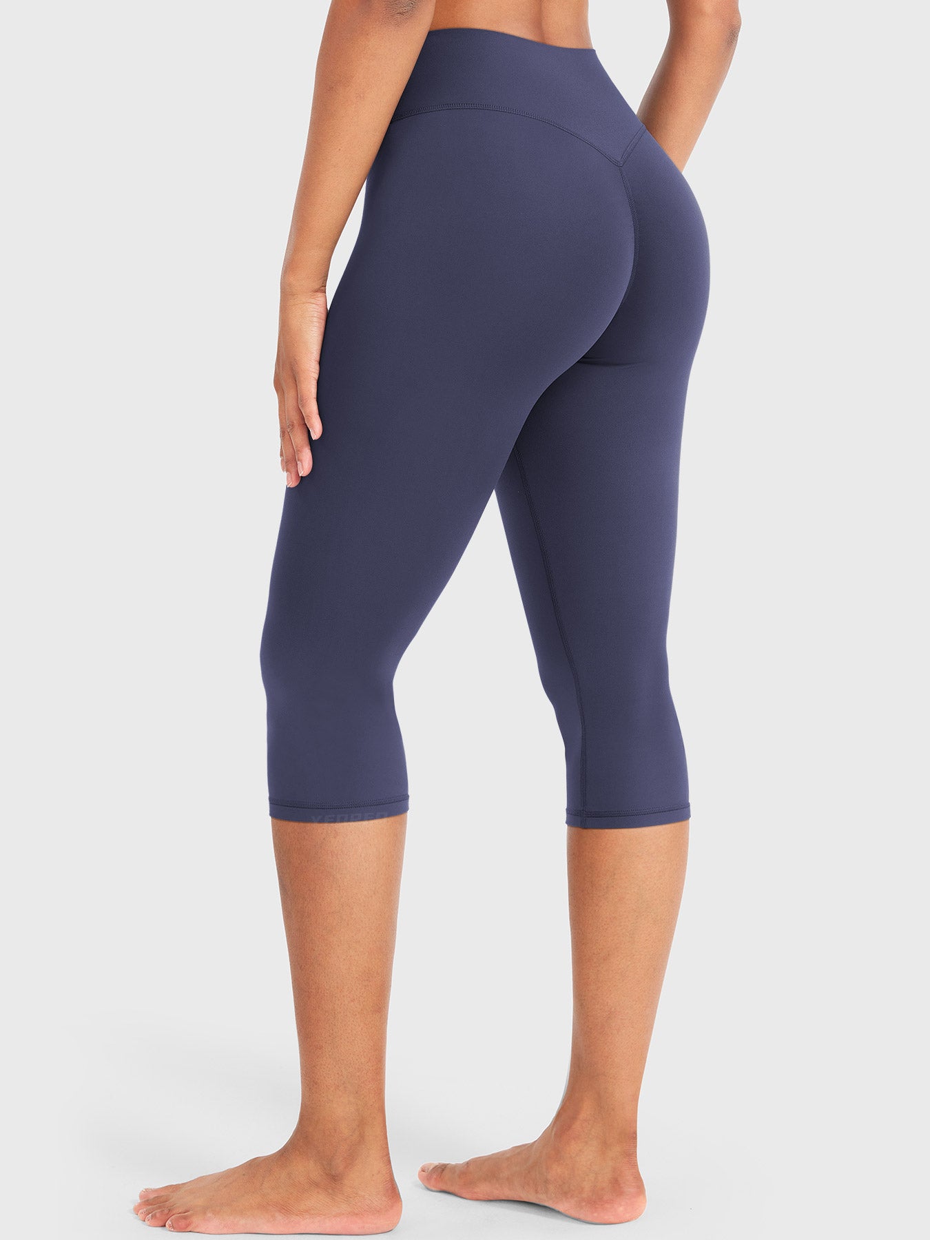 High-Waist Capri Leggings