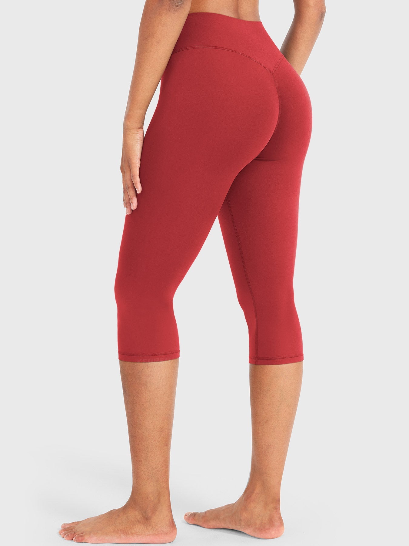 High-Waist Capri Leggings