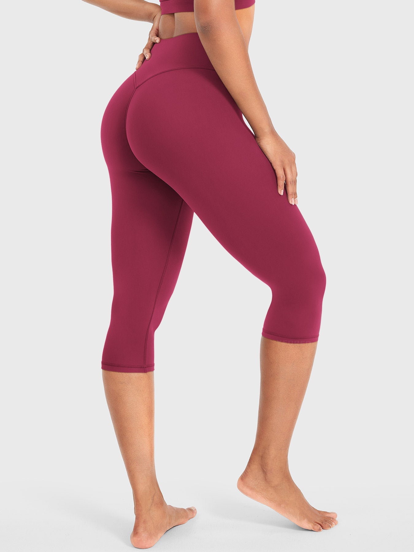 High-Waist Capri Leggings