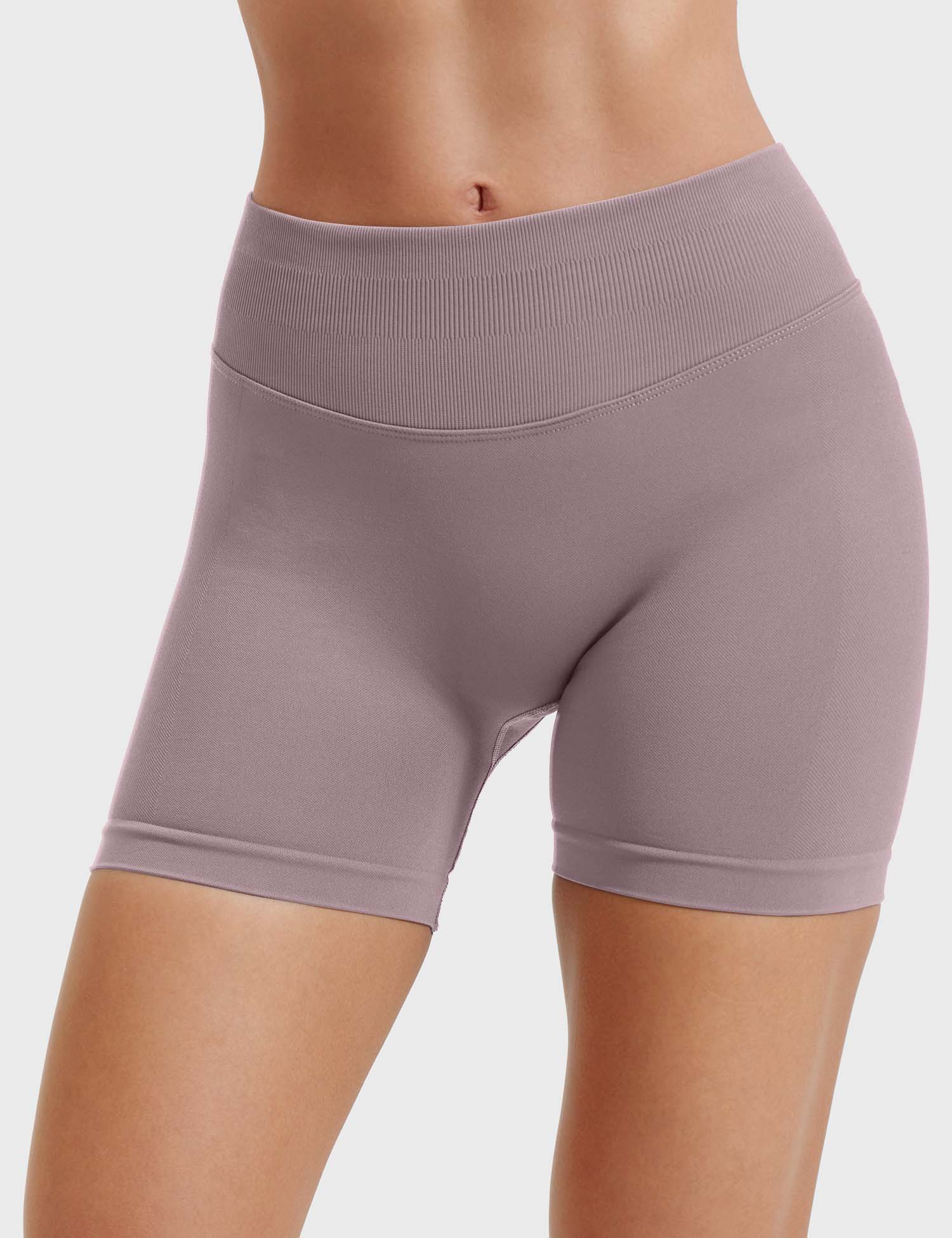 4.5" Soft-Touch Seamless Shorts