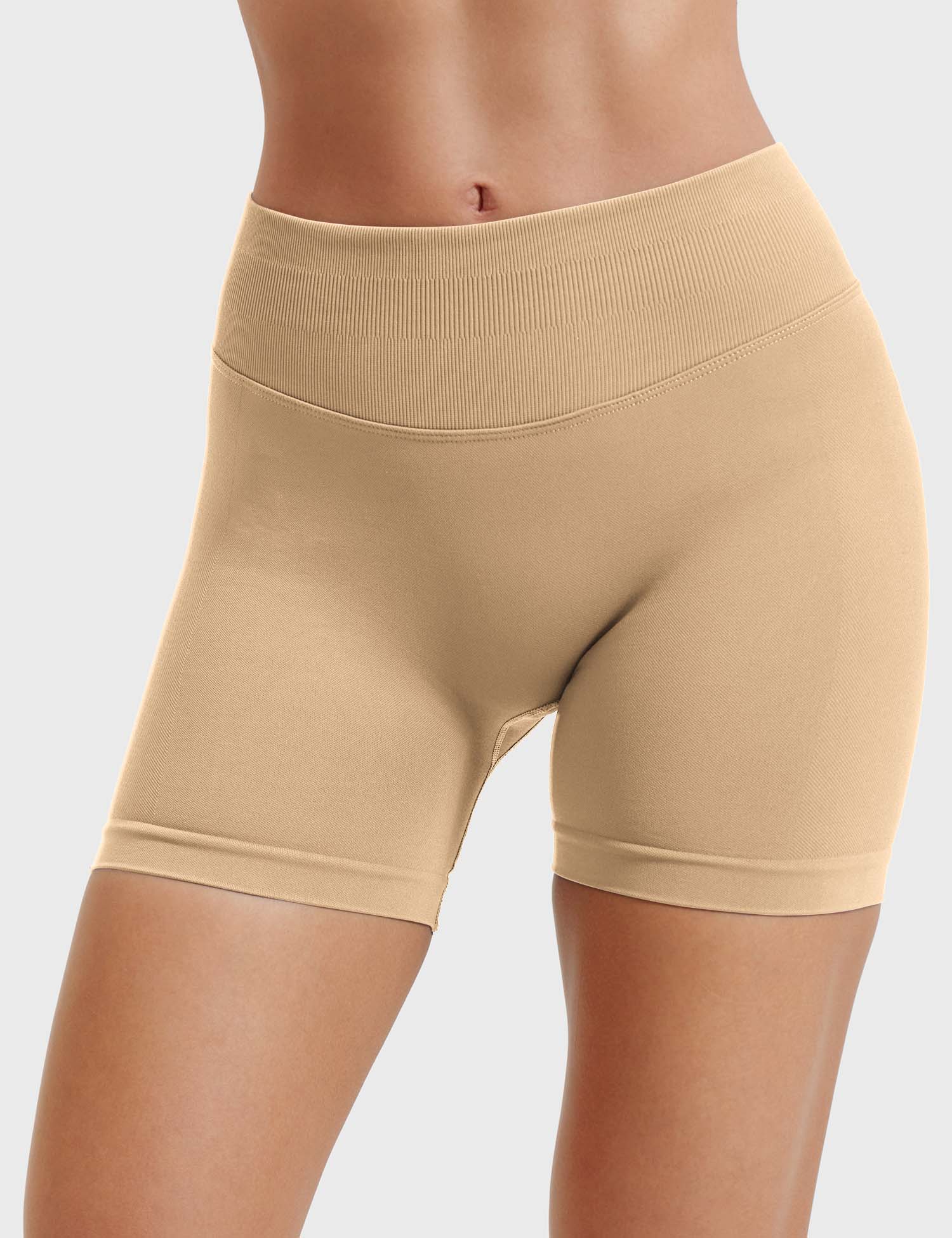 4.5" Soft-Touch Seamless Shorts