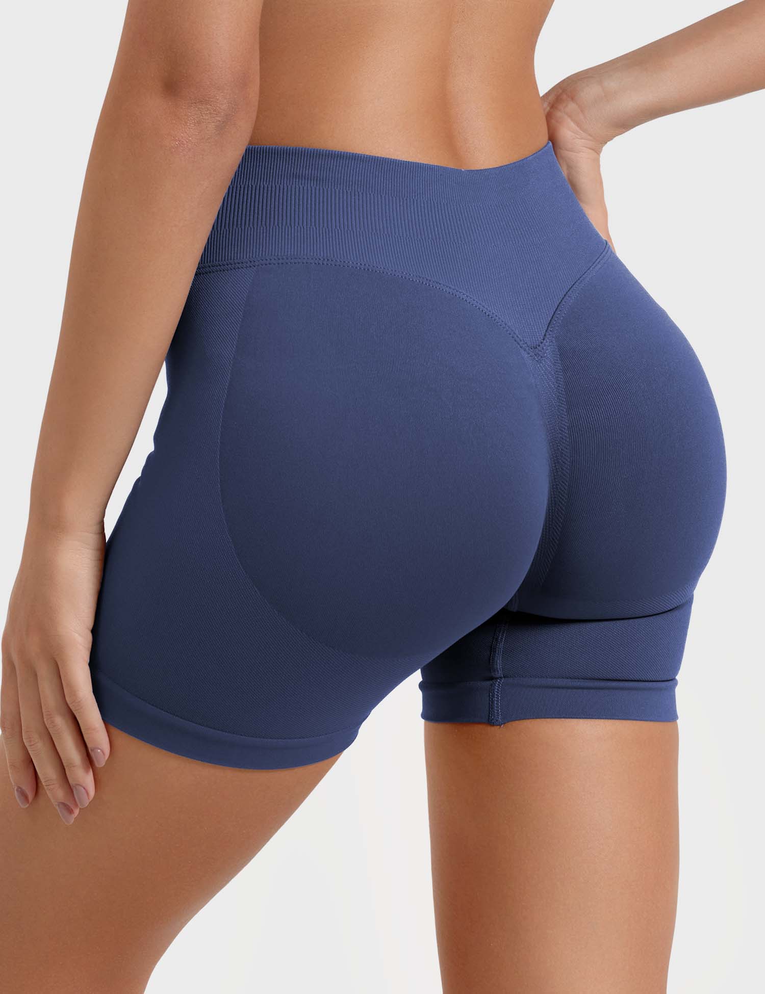 4.5" Soft-Touch Seamless Shorts